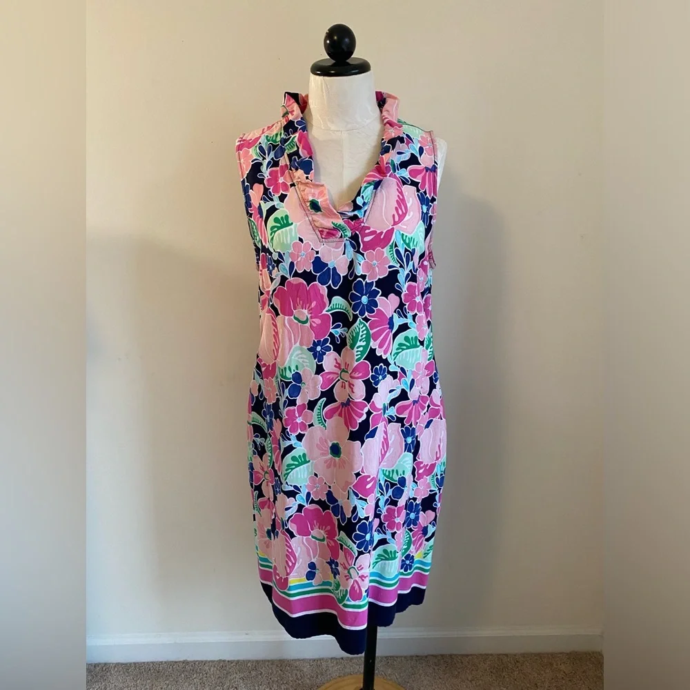 Crown & Ivy pink floral sleeveless dress - Picture 1 of 7